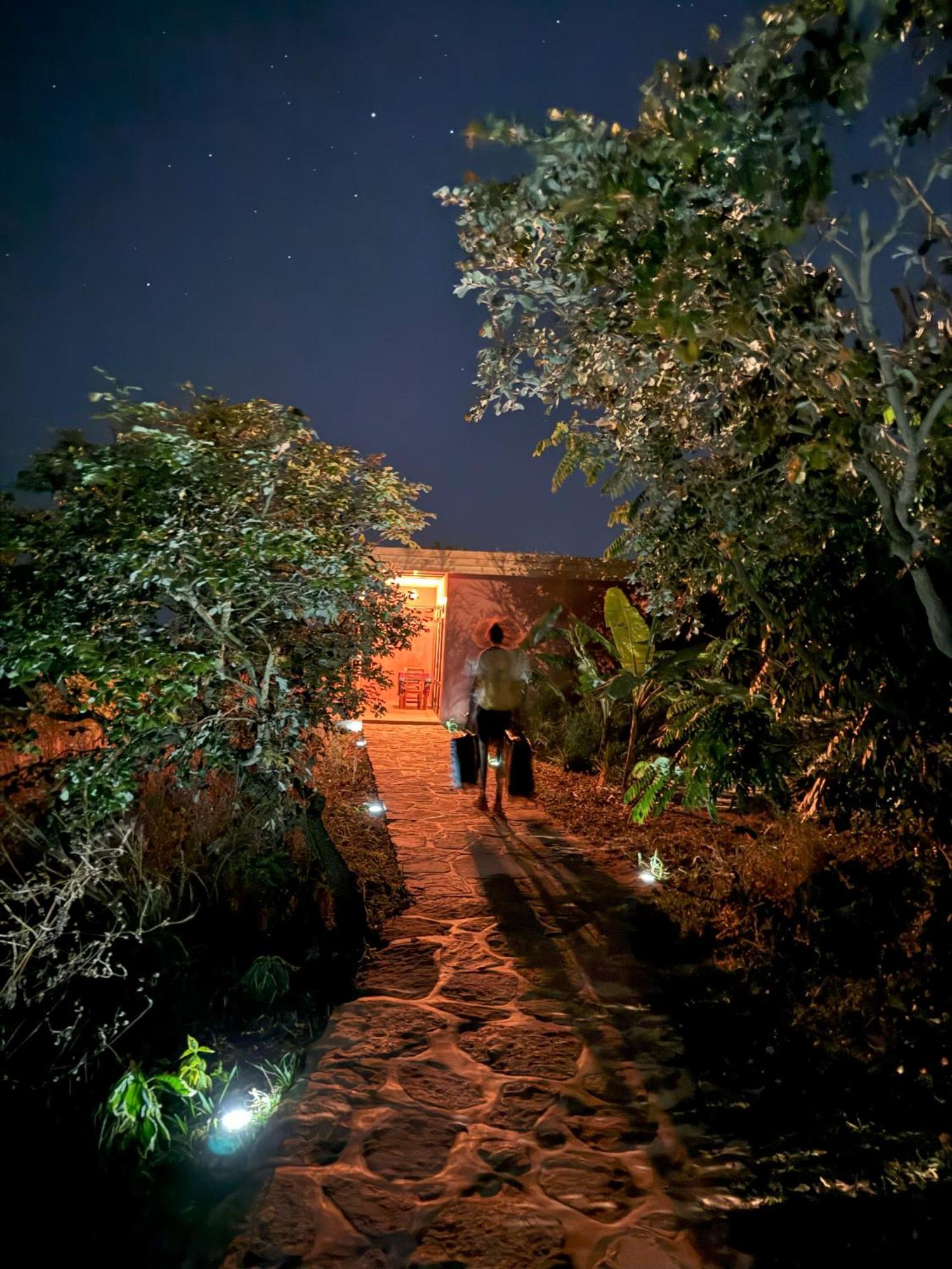 Akagera Ihema Lodges Buitenkant foto