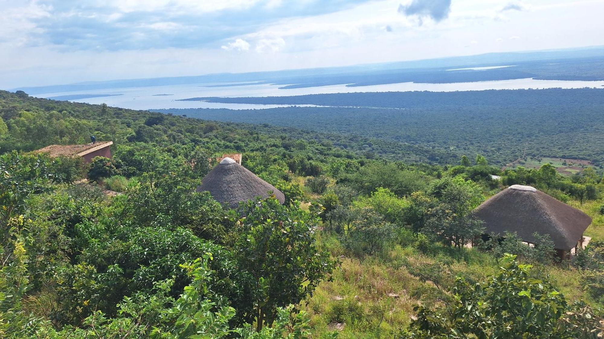 Akagera Ihema Lodges Buitenkant foto